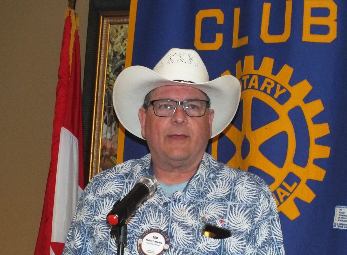 Above: Bob Martin, the cowboy (photo by Phil Eng)