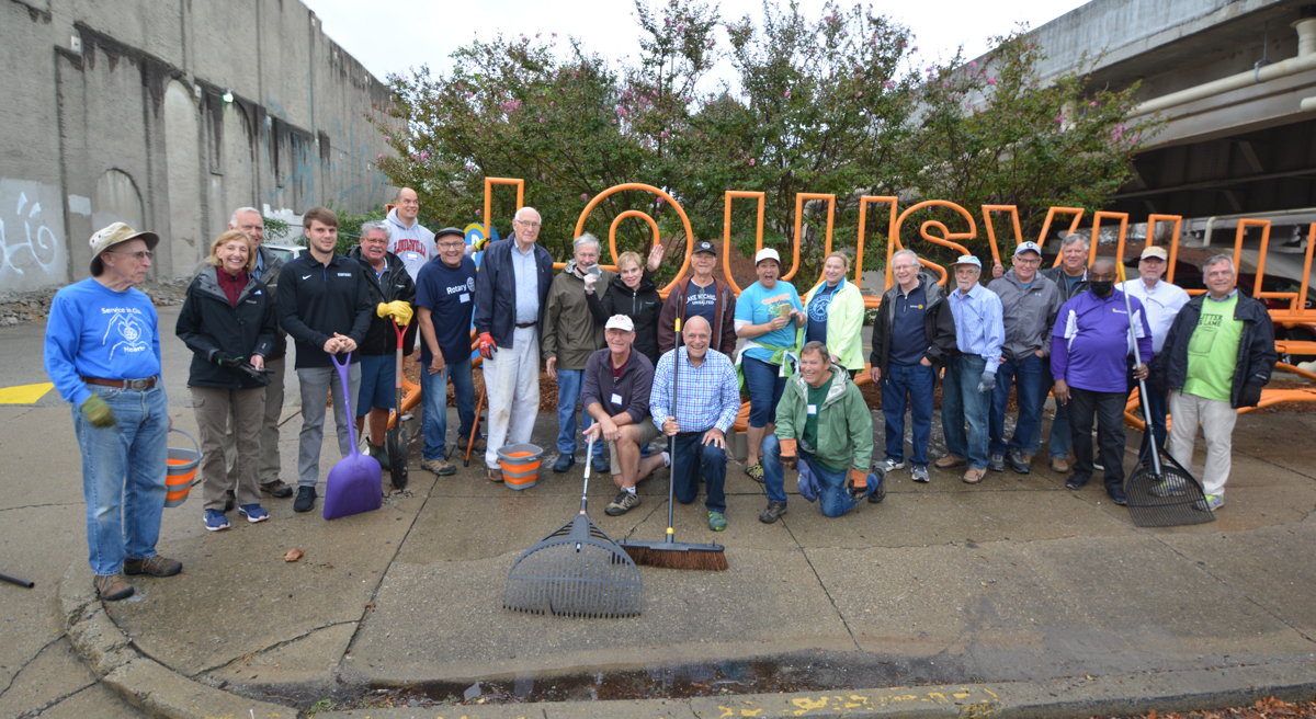 Rotary Louisville Knot Sign Cleanup Team