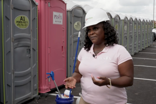 Portia Shoulders PLSIX Porta Potty Queen